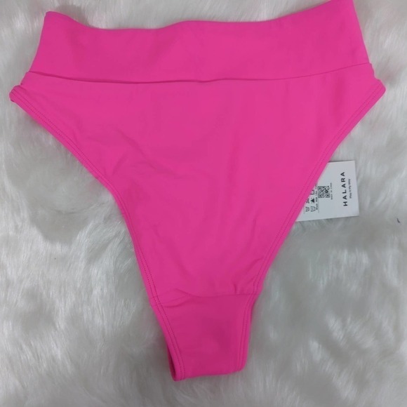 HALARA SWIMWEAR Crossover Bikini Bottom Swimsuit | X-SMALL - Picture 4 of 7